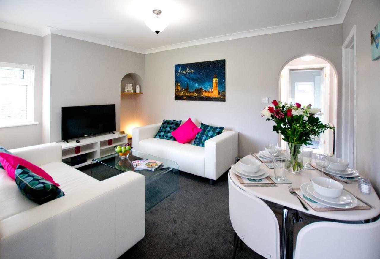 Grove Cottage Basingstoke Luaran gambar